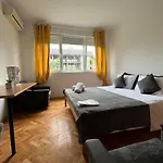 Lejlighedshotel M - Square Private