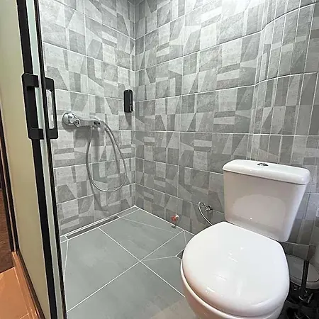 M - Square Private 3*