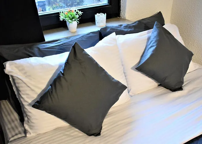 M - Square Private Скопье