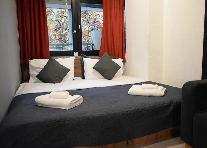 M - Square Private Скопье