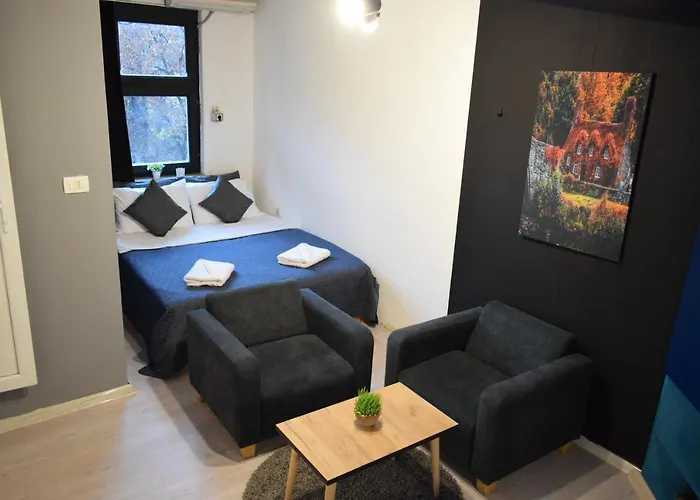 M - Square Private 3*